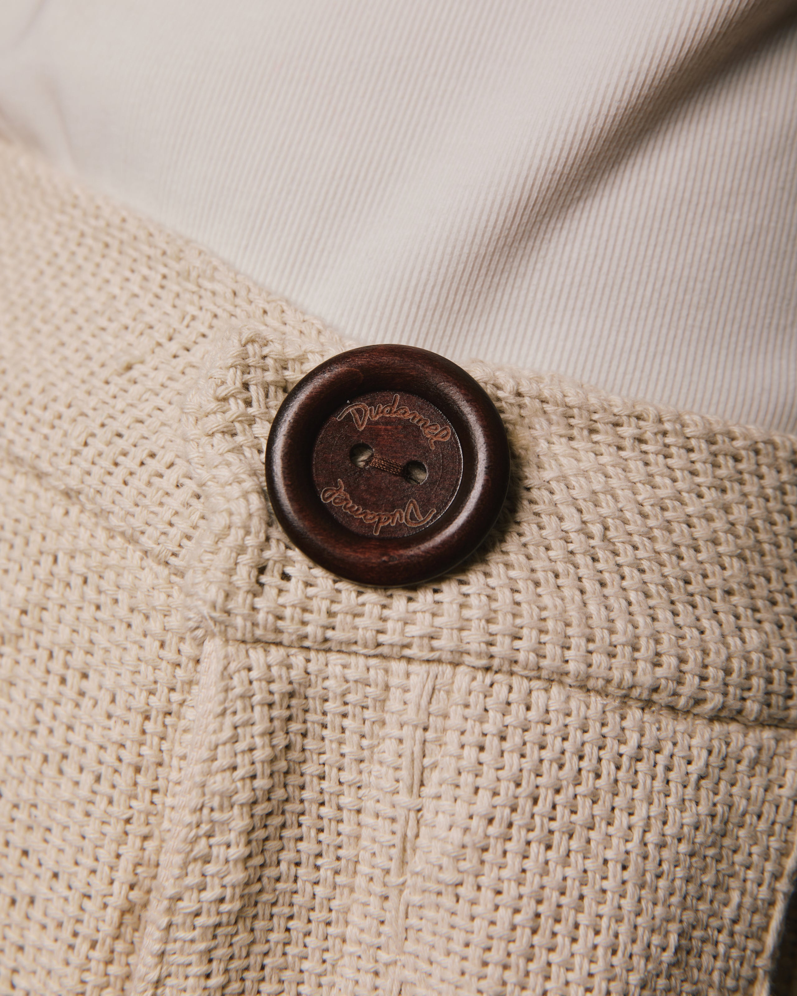 el pantalón insignia